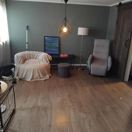 Apartment Nyoppusset Leiligheten Med Kort Vei Til Sentrum Og Natur